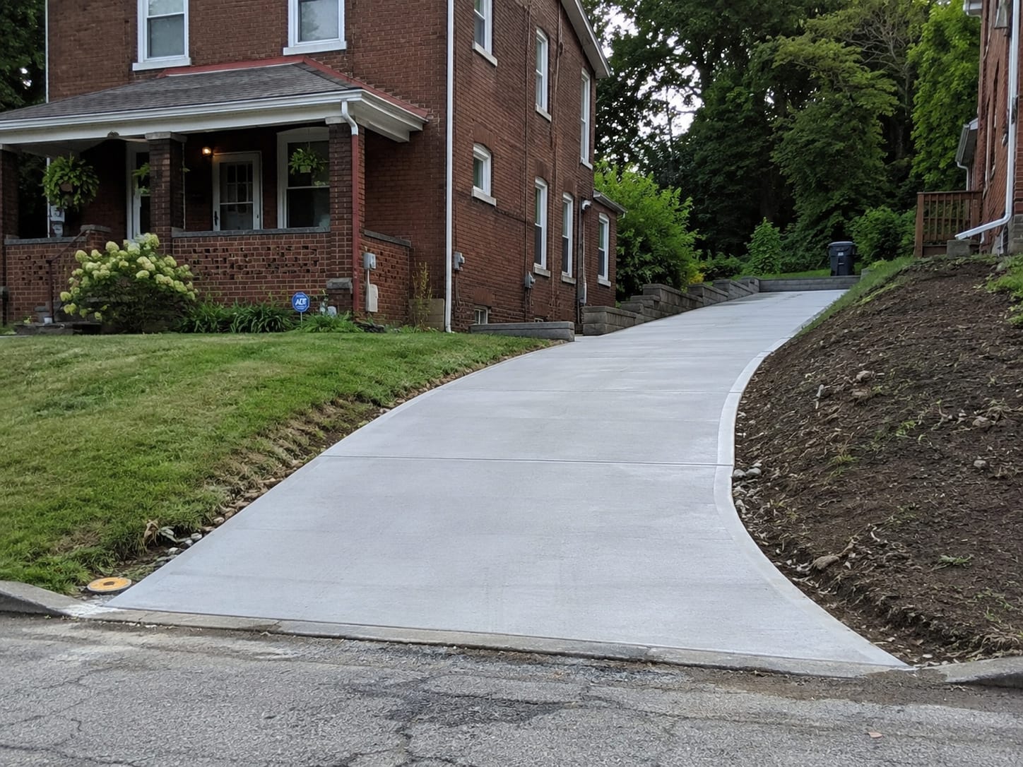 Pittsburgh concrete driveway resurfacing