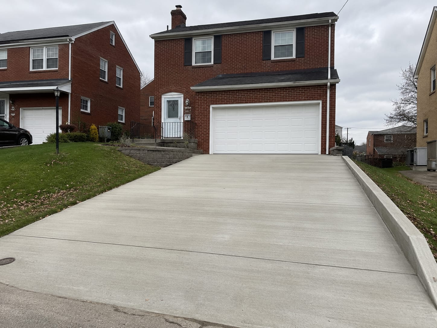Pittsburgh concrete driveway team